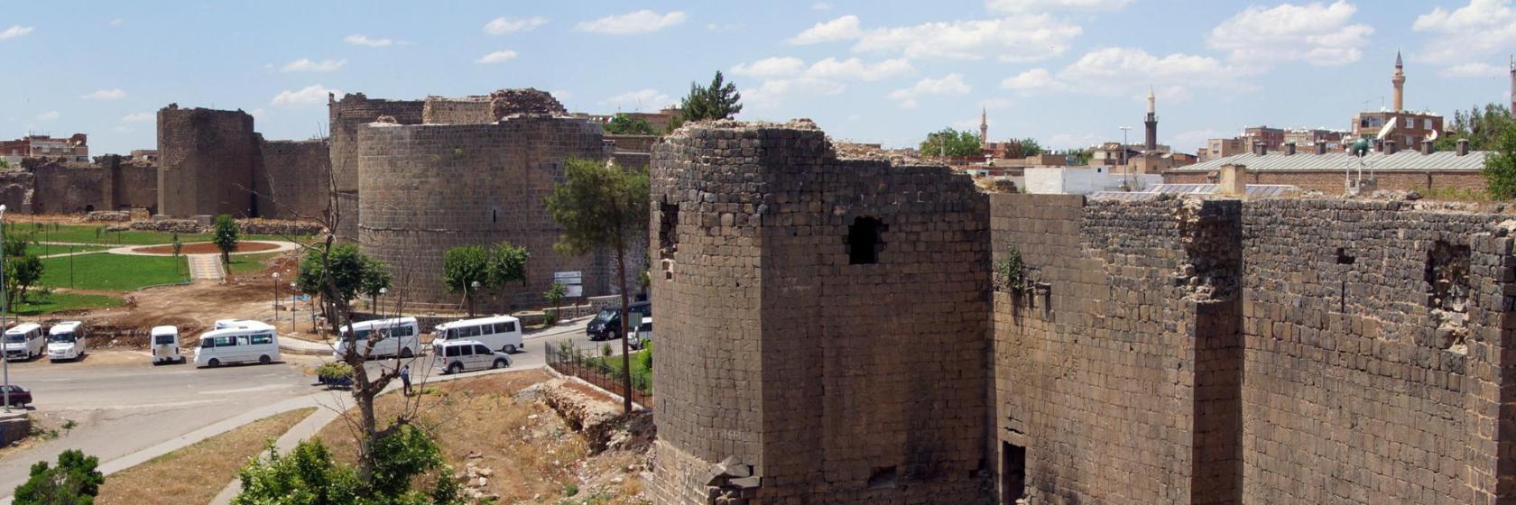 Diyarbakır Kalesi ve Duvarları